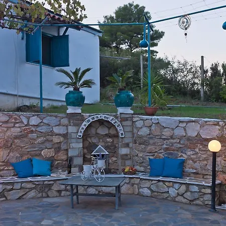 Aelia 3* Koukounaries